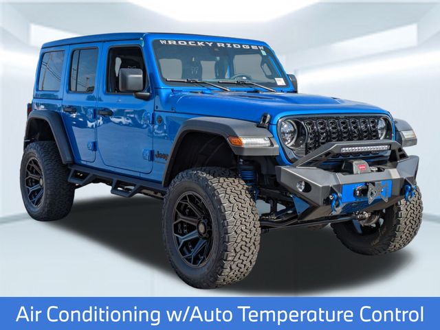 2025 Jeep Wrangler Willys photo 7