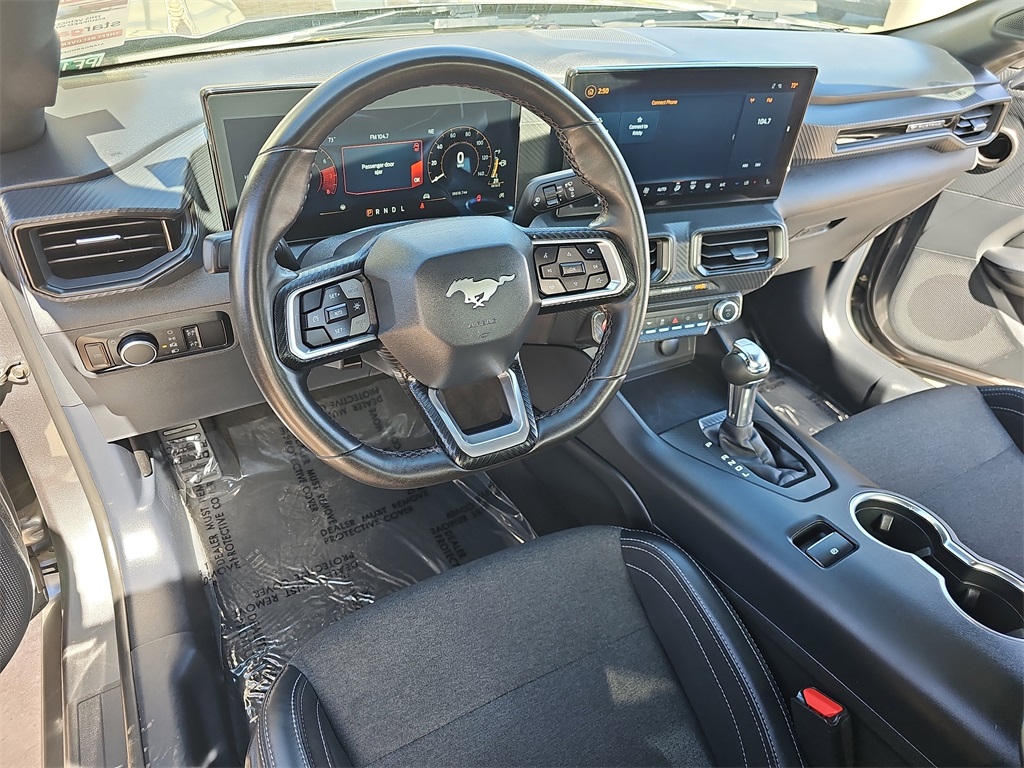 2024 Ford Mustang EcoBoost photo 14