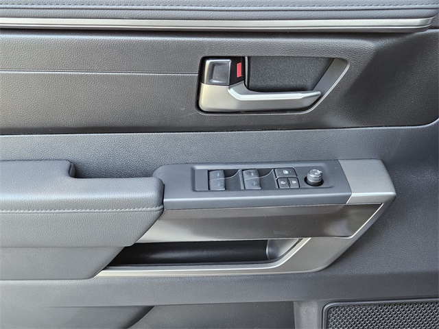 2026 Toyota Tundra SR5 CrewMax photo 29