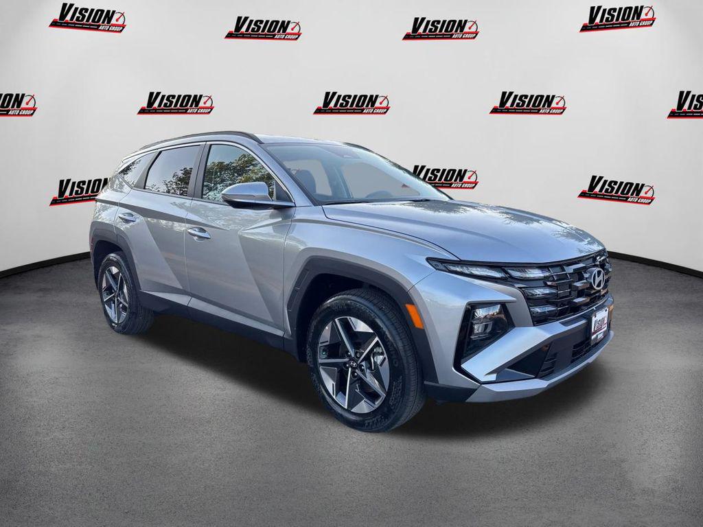 2025 Hyundai Tucson SEL Convenience photo 3