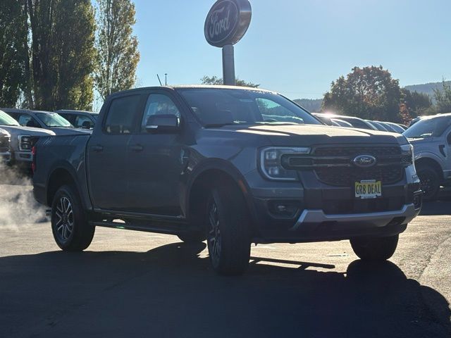 2025 Ford Ranger Lariat photo 3