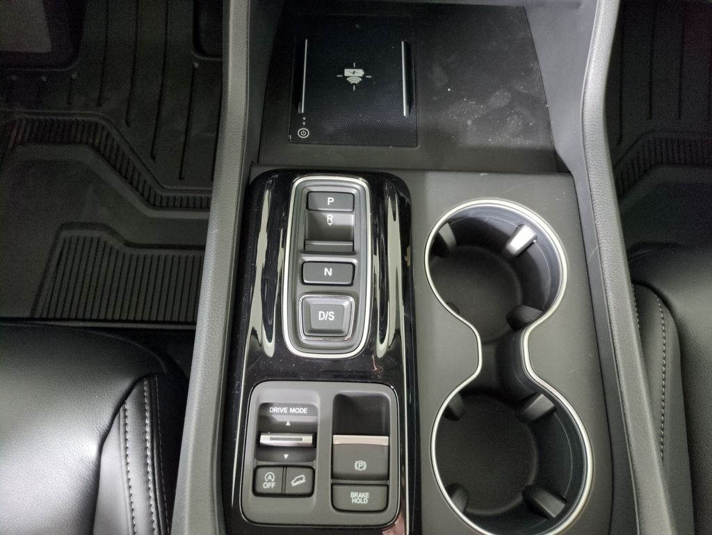 2025 Honda Pilot Touring photo 23