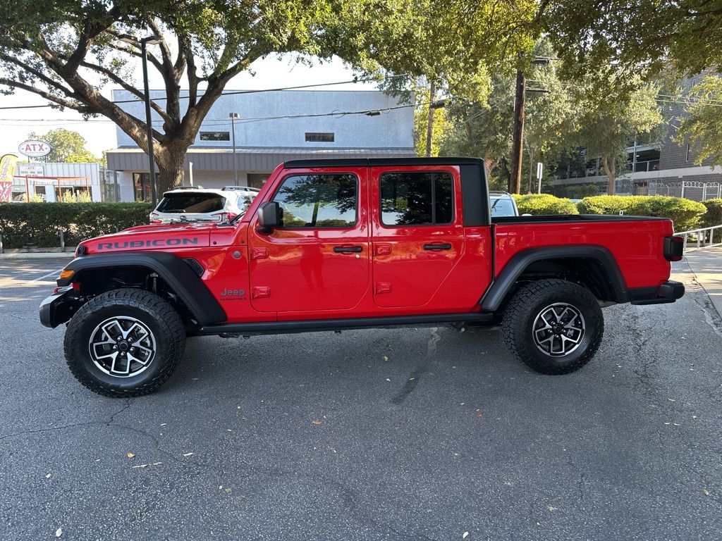 2024 Jeep Gladiator Rubicon photo 4