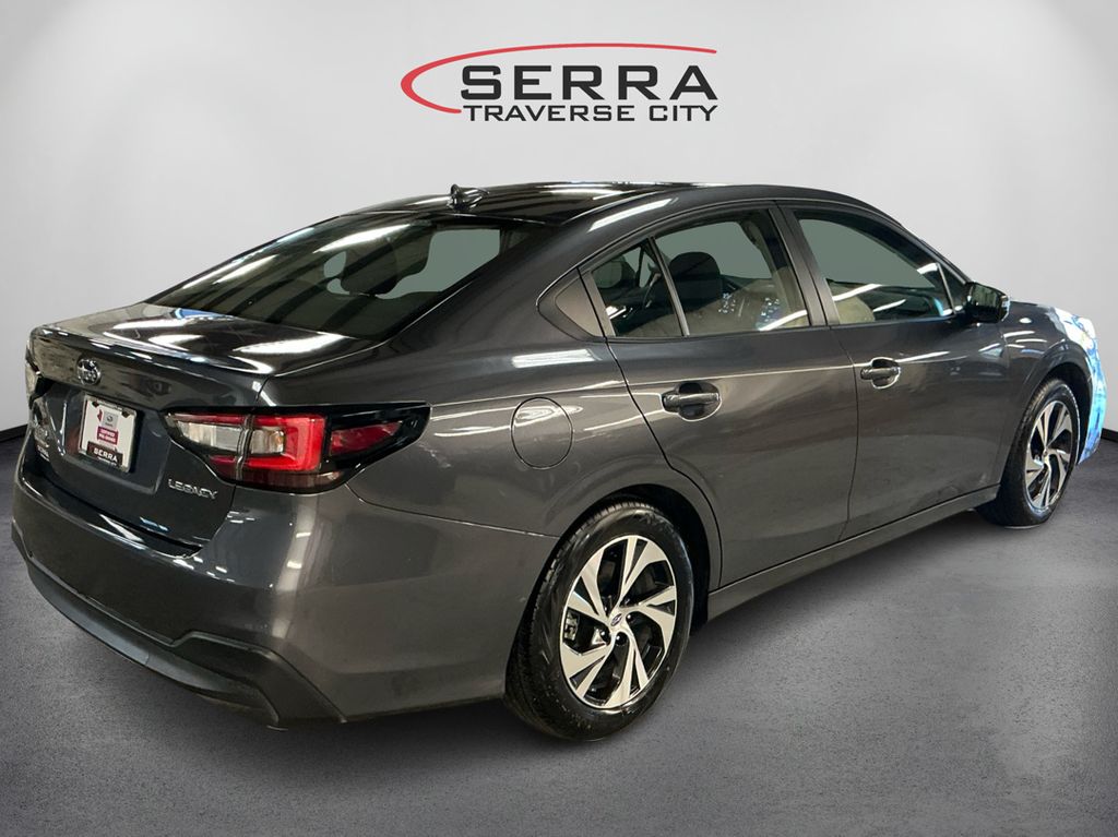 2025 Subaru Legacy Premium photo 4