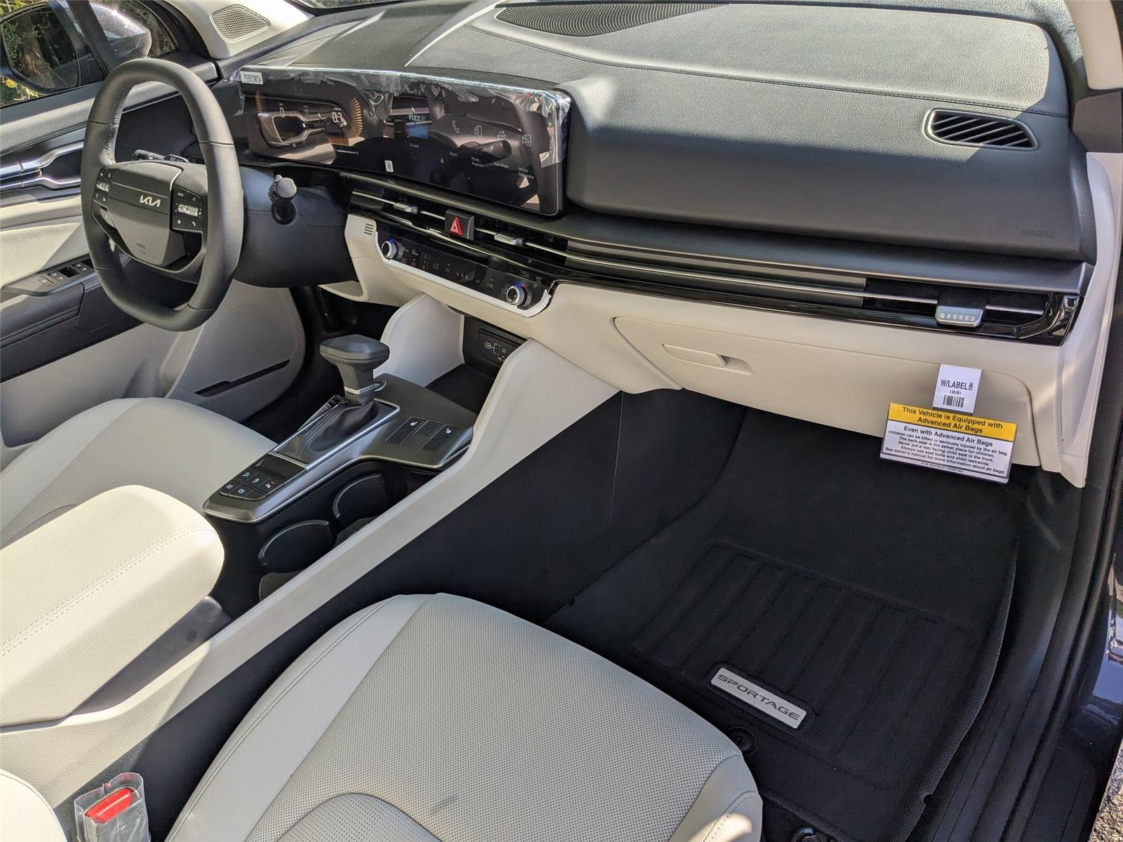 2026 Kia Sportage EX photo 32