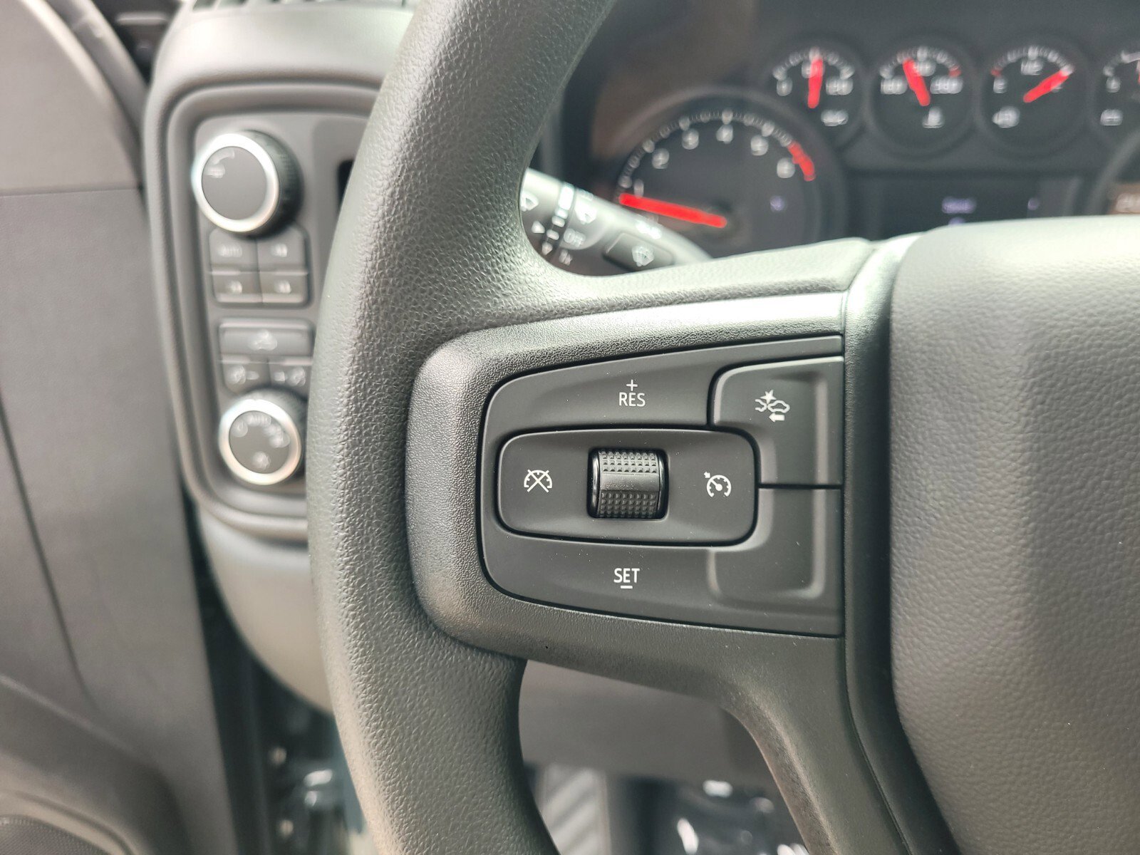2026 Chevrolet Silverado 1500 Custom Trail Boss photo 28