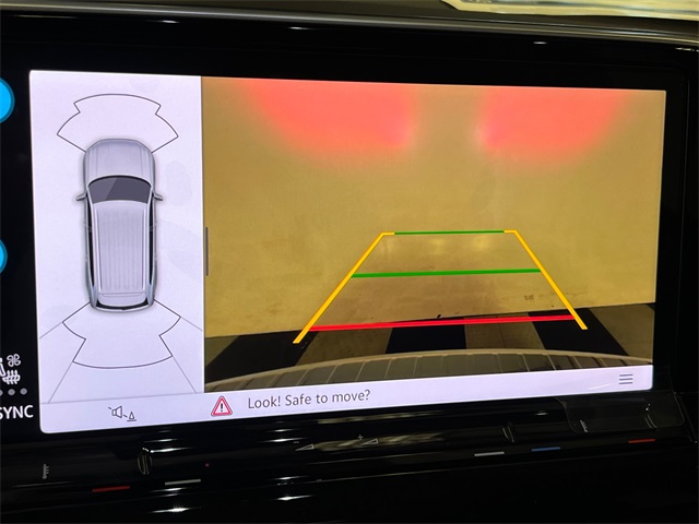 2026 Volkswagen Atlas SE Technology photo 18