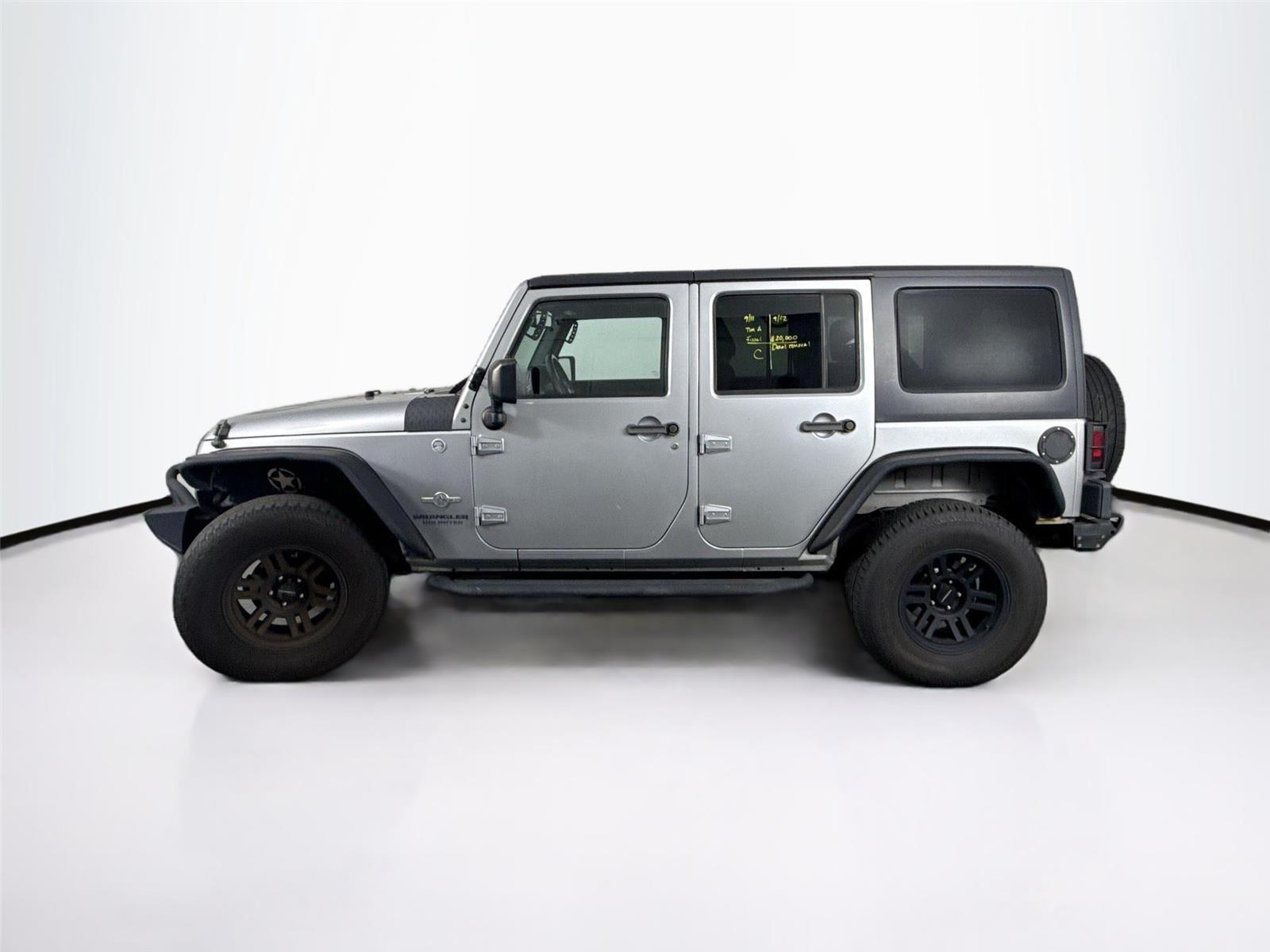 2015 Jeep Wrangler Unlimited Freedom photo 9