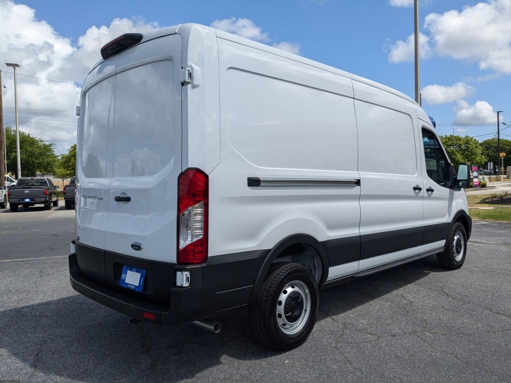 2025 Ford Transit photo 4