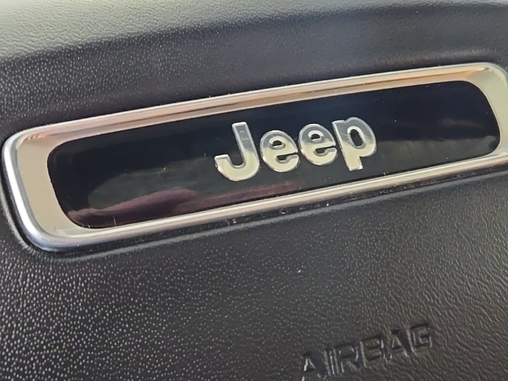 2021 Jeep Grand Cherokee L Summit photo 35