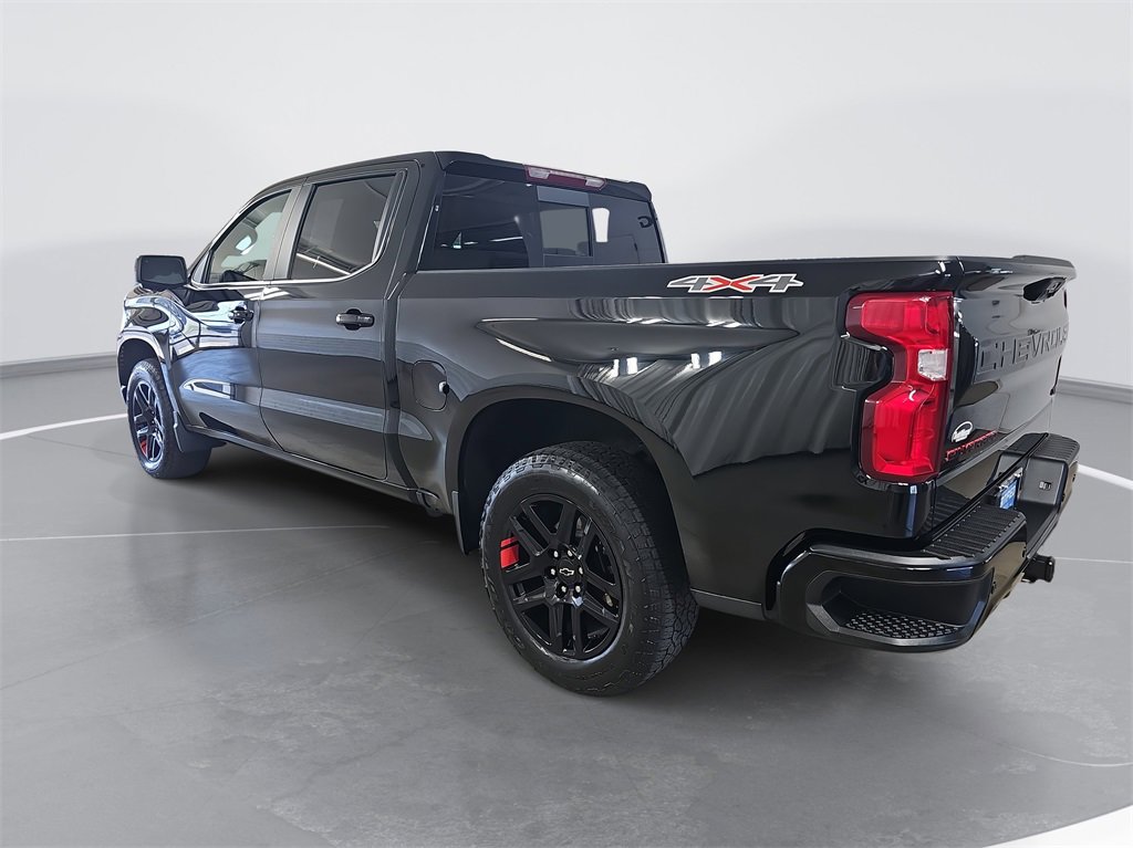 2022 Chevrolet Silverado 1500 RST photo 3