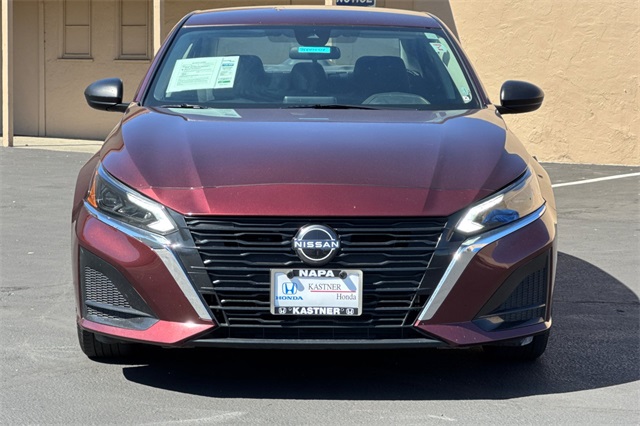 2024 Nissan Altima 2.5 SV photo 8