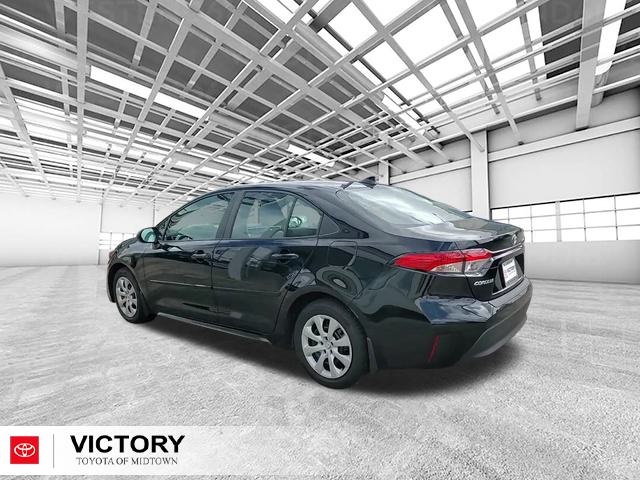 2024 Toyota Corolla LE photo 5