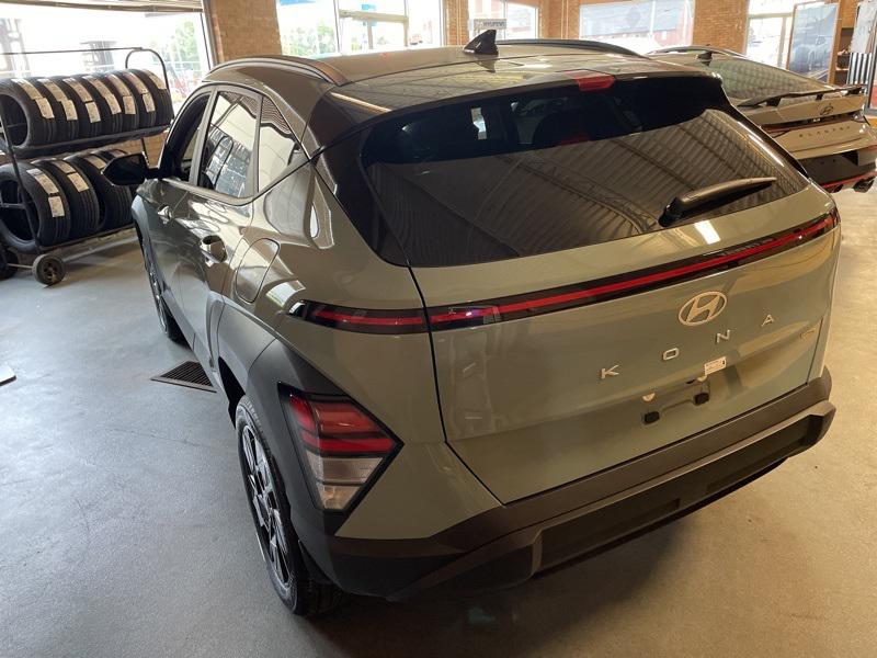 2026 Hyundai Kona SEL photo 4