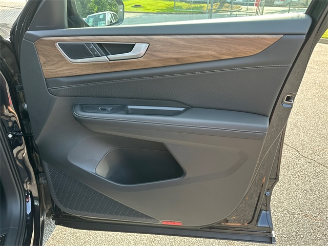 2026 Volkswagen Atlas SE Technology photo 13