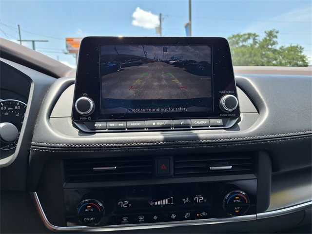 2023 Nissan Rogue SV photo 15