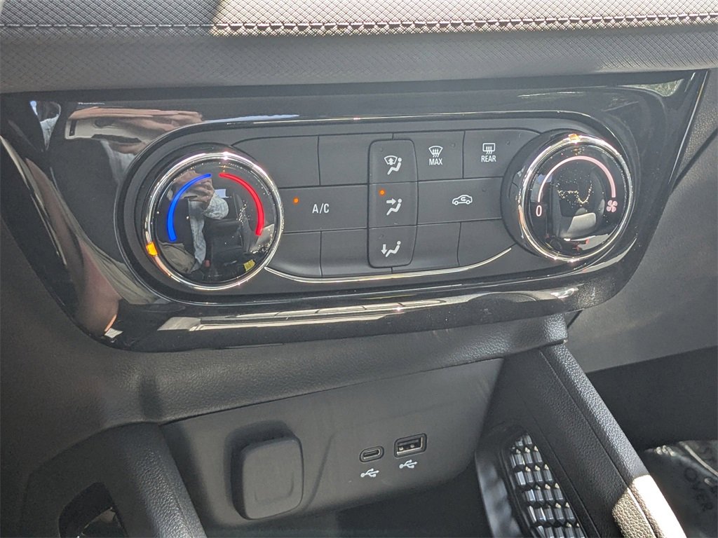 2026 Chevrolet Trailblazer LT photo 13