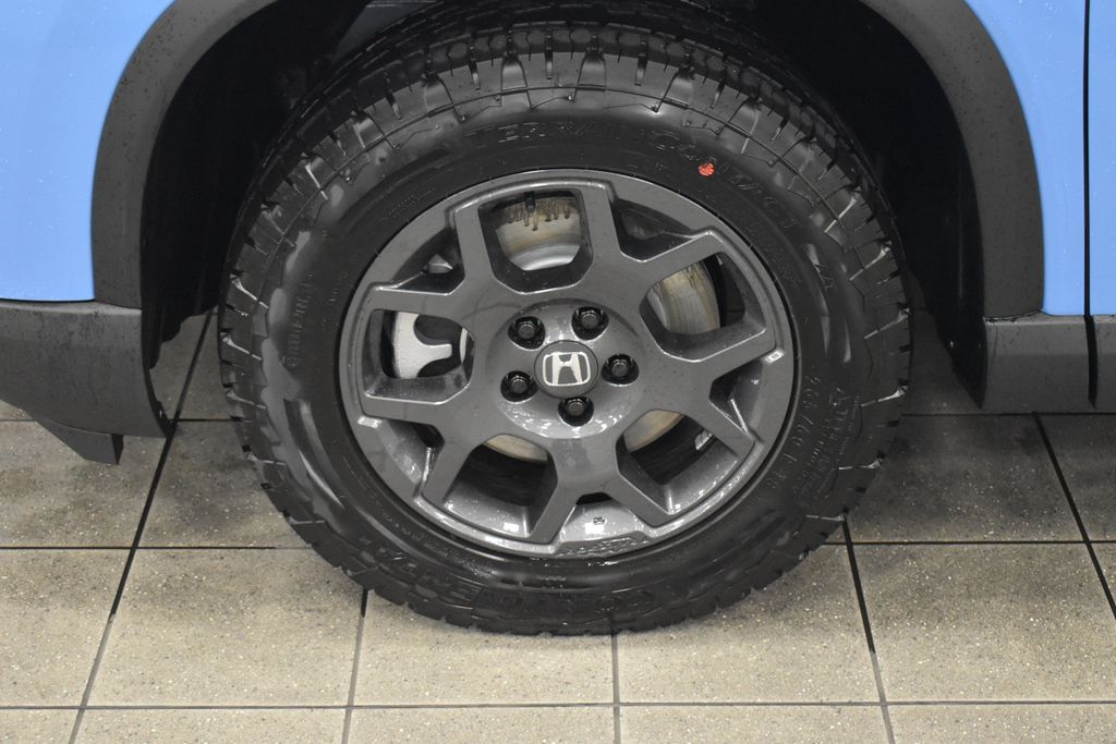 2025 Honda Pilot TrailSport photo 7