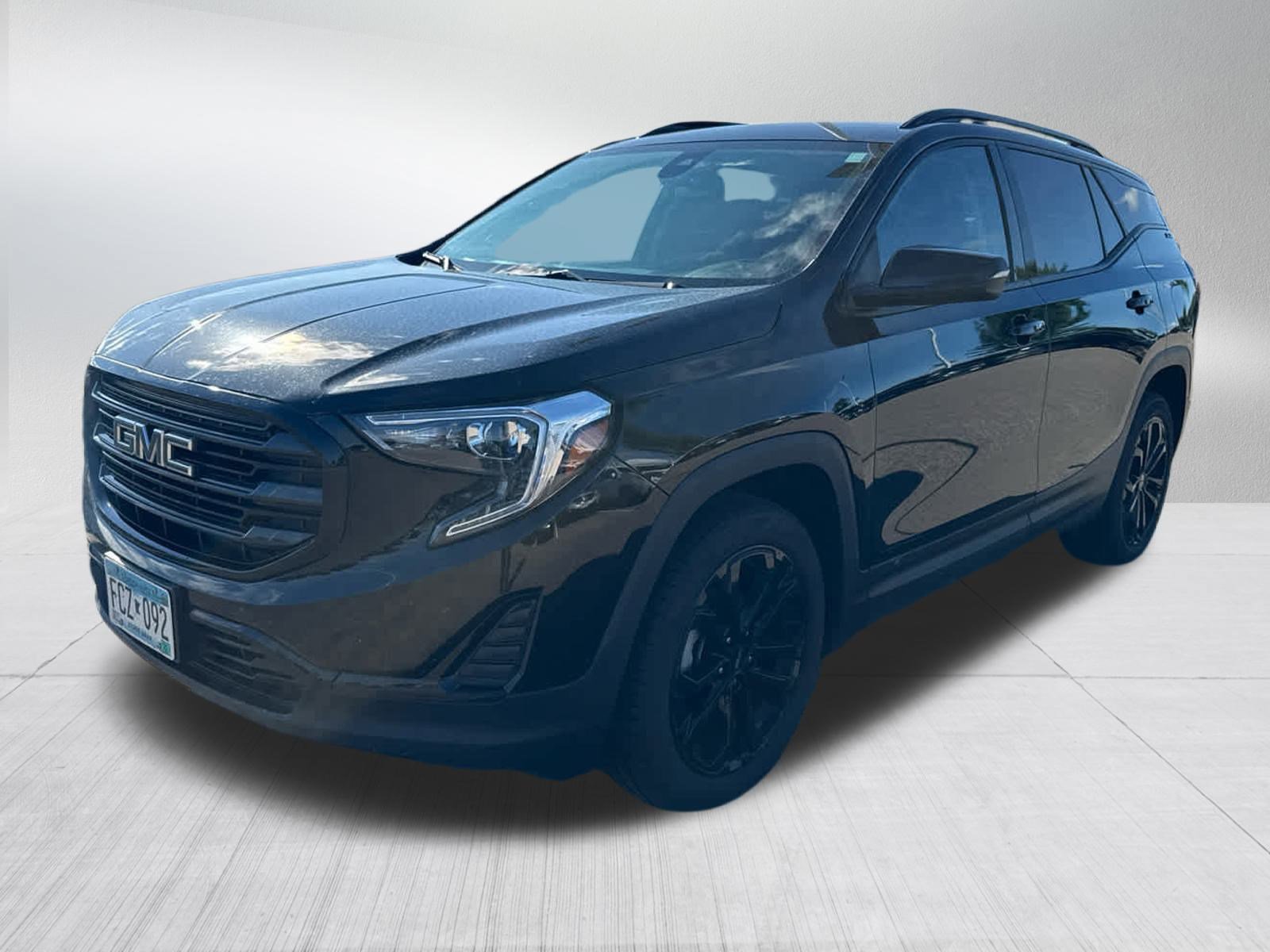 2021 Gmc Terrain SLE photo 2