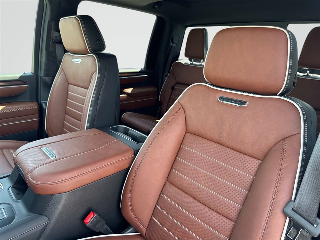 2026 Gmc Sierra 2500 HD Denali Ultimate photo 12