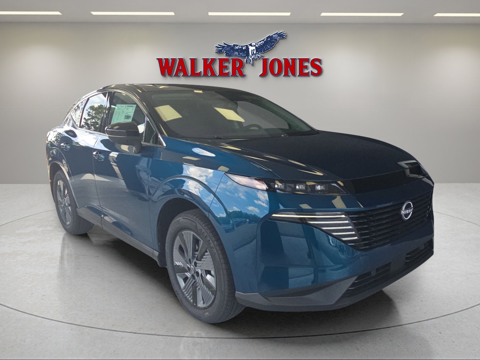 2025 Nissan Murano SL photo 2