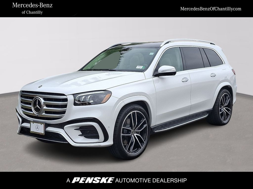 2026 Mercedes-Benz GLS Base's photo