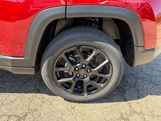 2025 Jeep Compass Latitude photo 4