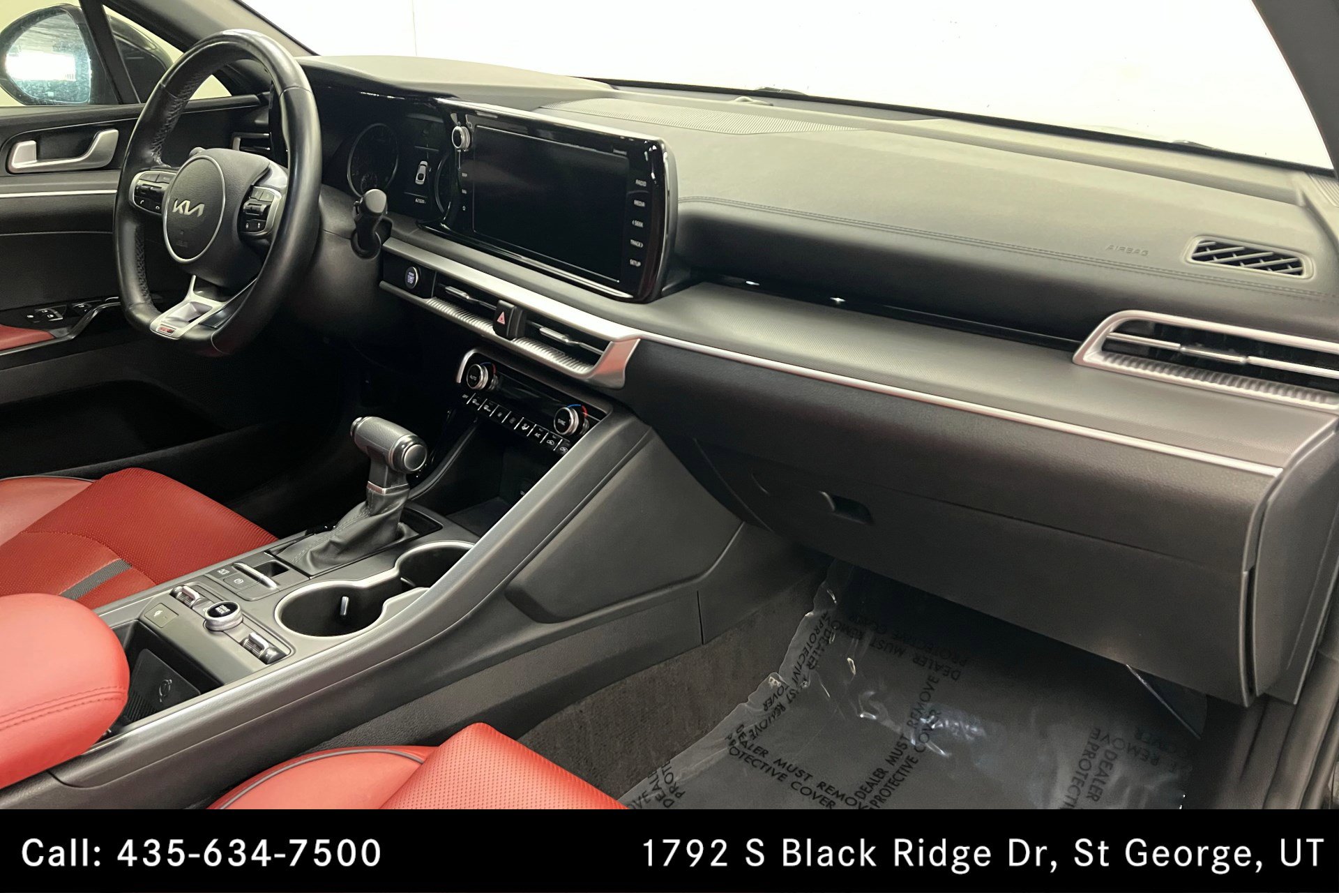 2022 Kia K5 GT-Line photo 23