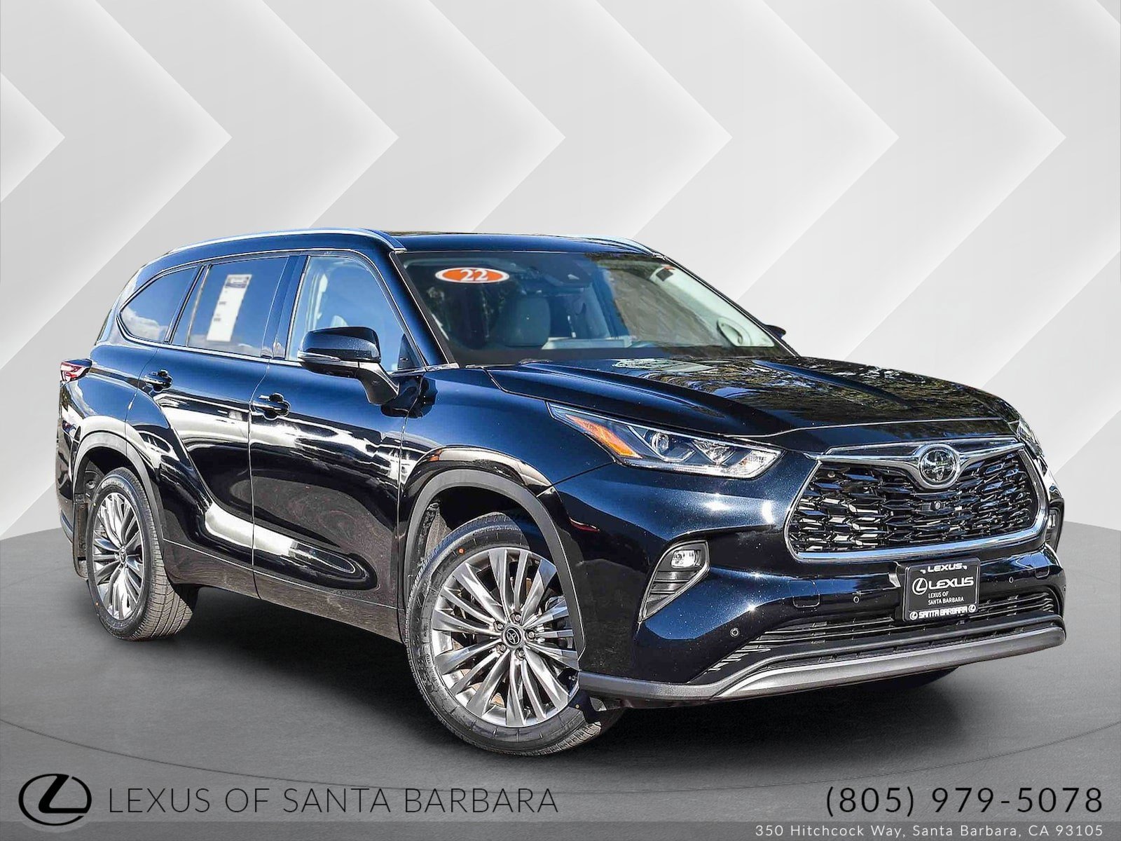 2022 Toyota Highlander Platinum's photo