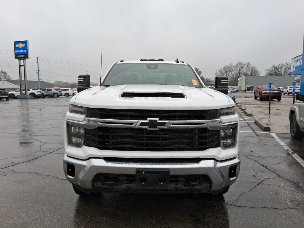 Used 2024 Chevrolet Silverado 2500HD LT with VIN 1GC4YNE70RF263855 for sale in Kansas City