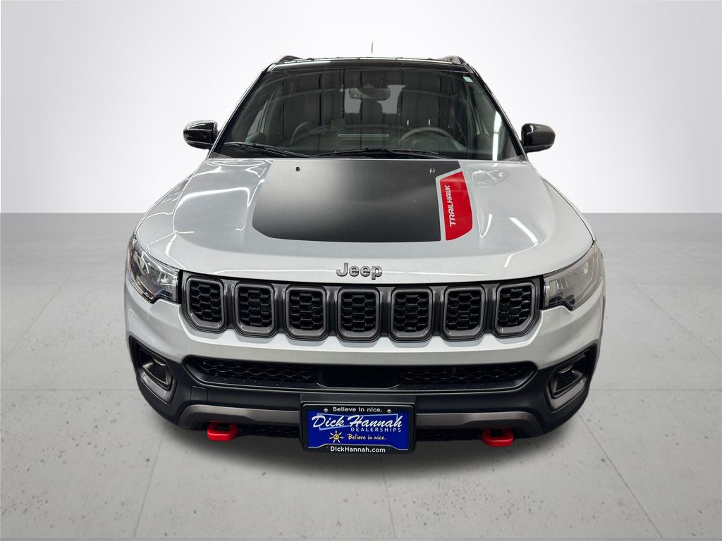 2024 Jeep Compass Trailhawk photo 8