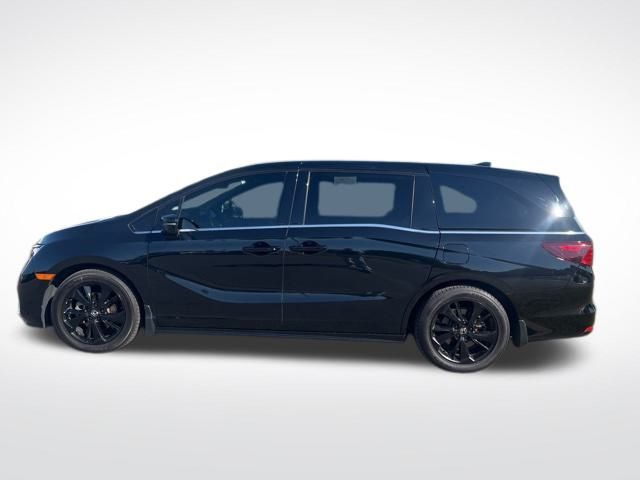 2023 Honda Odyssey Sport photo 2