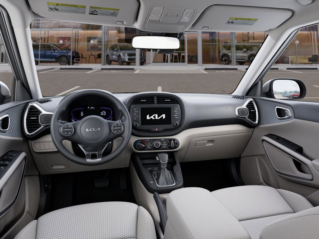 2025 Kia Soul LX photo 8