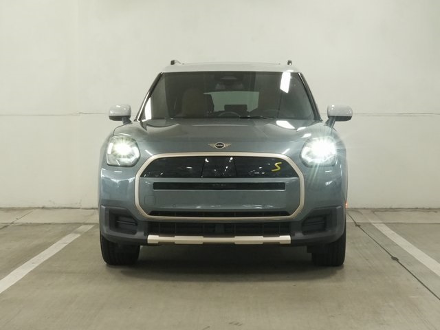 Used 2025 MINI Countryman SE with VIN WMZ53GA05S7R18938 for sale in Fort Lauderdale, FL