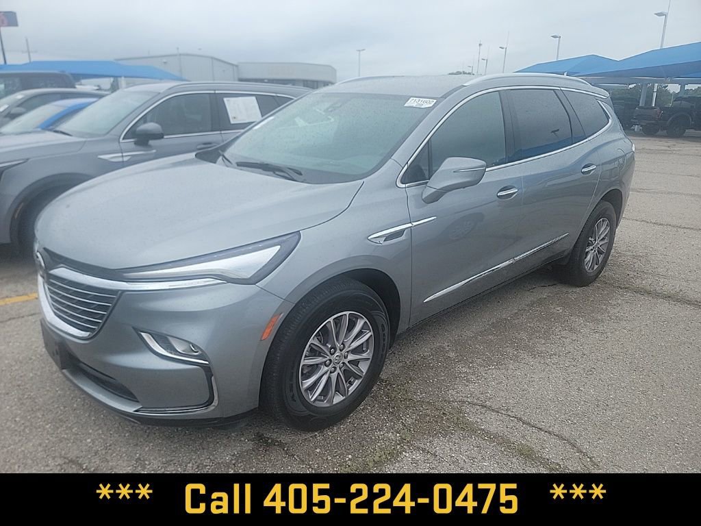 2024 Buick Enclave Premium's photo