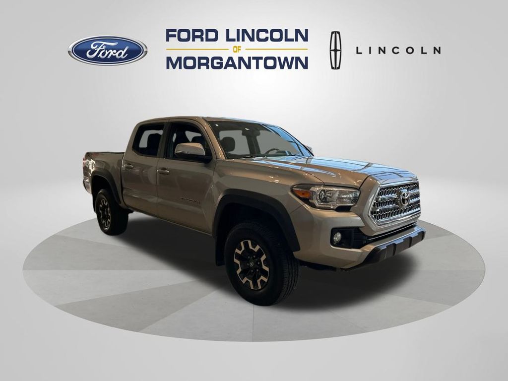 2016 Toyota Tacoma TRD Off-Road photo 3