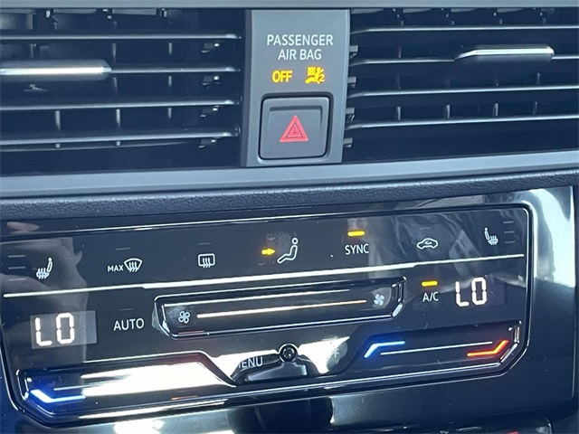 2025 Volkswagen Jetta 1.5T SE photo 17