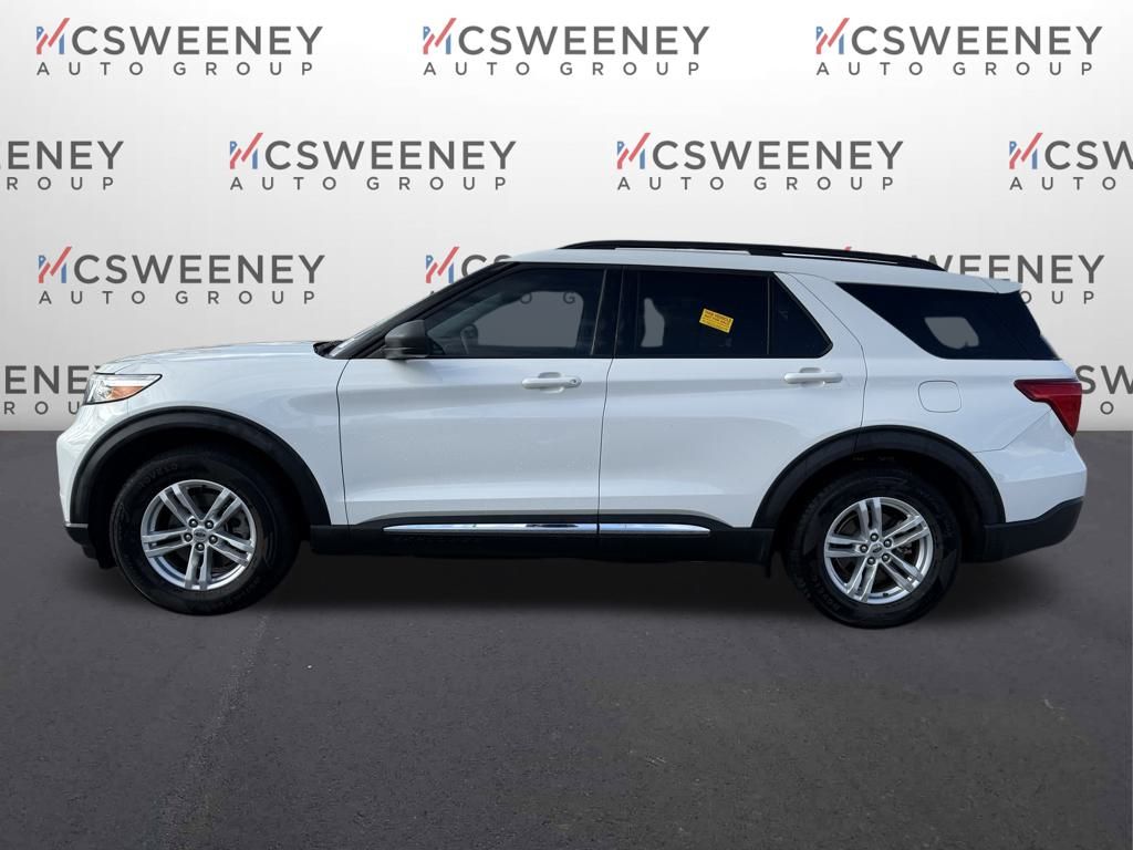 2022 Ford Explorer XLT photo 2