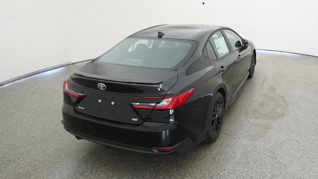 2025 Toyota Camry SE photo 16