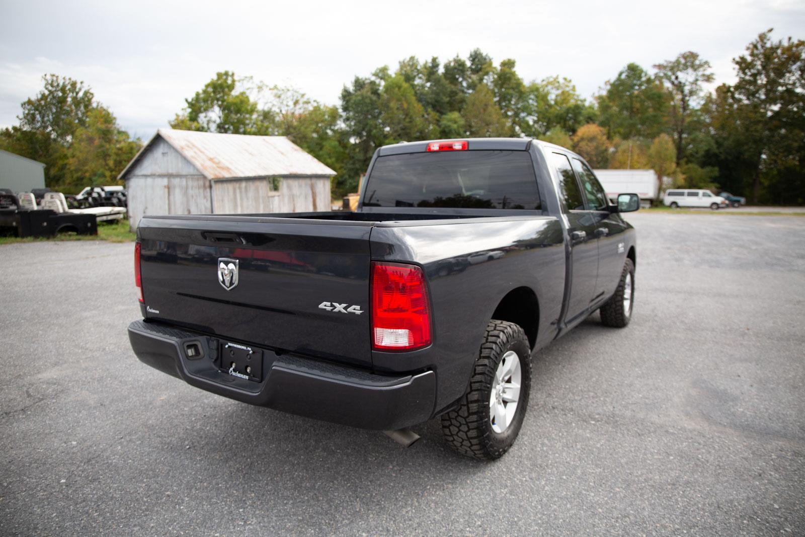 2018 Ram 1500 Express photo 3