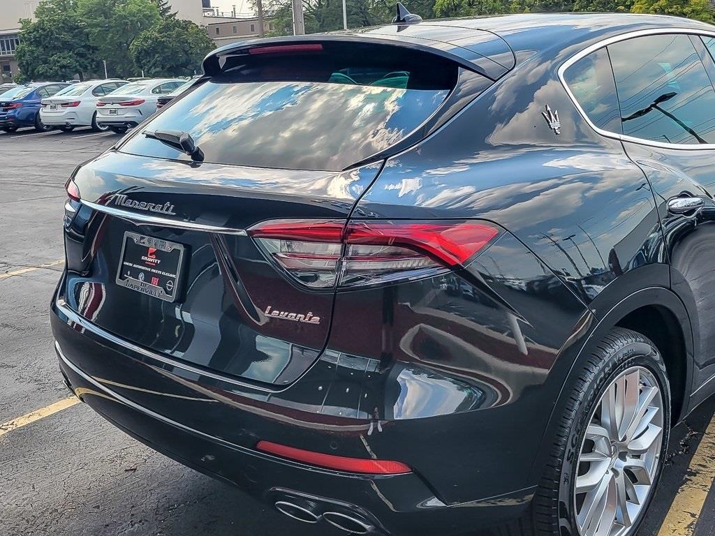 2022 Maserati Levante GT photo 5