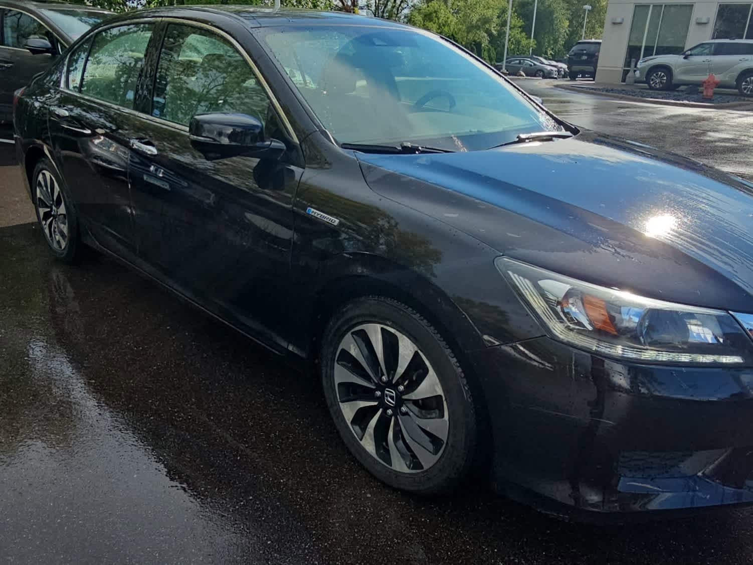 Used 2015 Honda Accord Hybrid EX-L with VIN 1HGCR6F53FA007098 for sale in Hopkins, Minnesota
