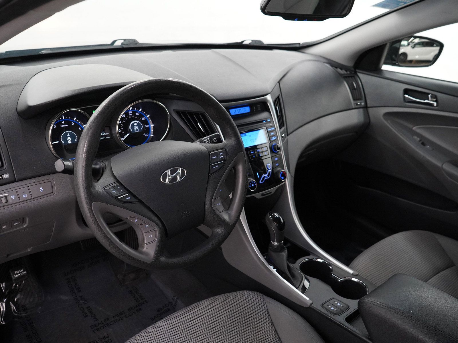 2013 Hyundai Sonata GLS photo 21