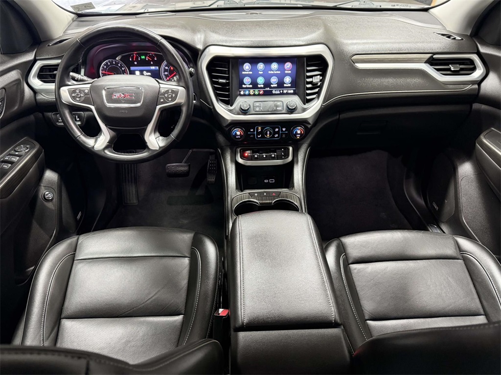 2023 Gmc Acadia SLT photo 2