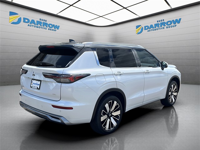 2025 Mitsubishi Outlander SEL photo 4