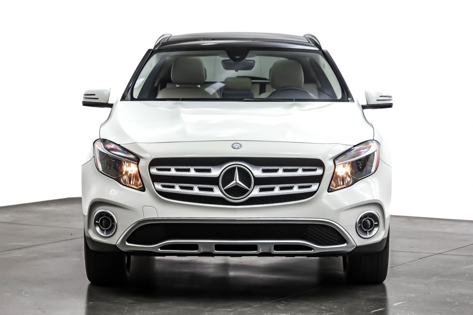 Used 2018 Mercedes-Benz GLA-Class GLA250 with VIN WDCTG4EBXJJ367763 for sale in Newport Beach, CA