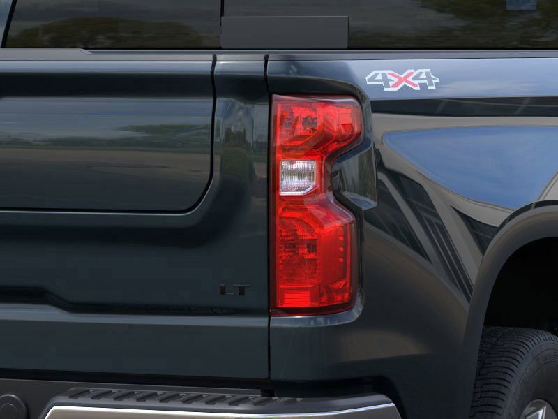 2025 Chevrolet Silverado 1500 LT photo 11