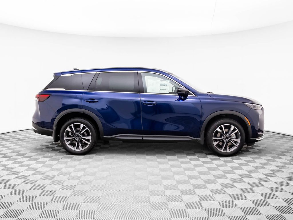 2026 Infiniti QX60 Pure AWD photo 7