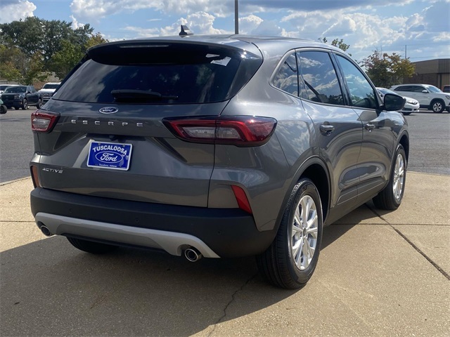 2026 Ford Escape Active photo 2