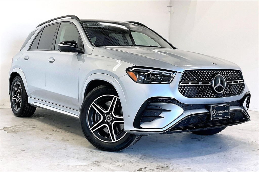2026 Mercedes-Benz GLE GLE450's photo